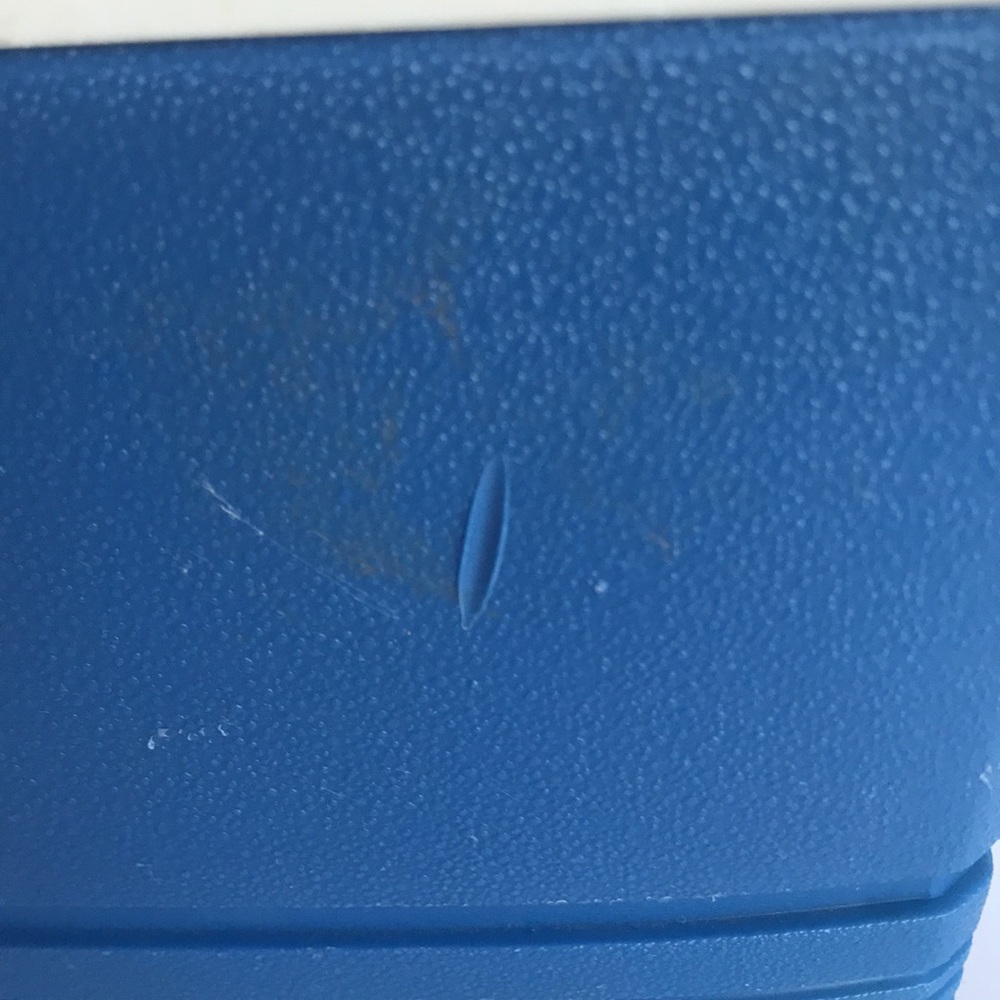 Igloo Minimate Cooler - Picture 5 of 8